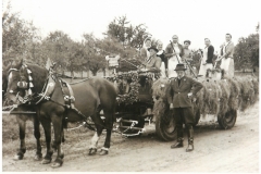 Landjugend 1955 (bei Festumzug)