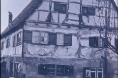 Dorfplatz 4 (Schmiede, vor 1958)