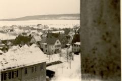 Dorfplatz vom Kirchturm (ca. 1965)