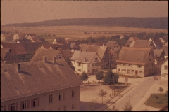 Dorfplatz-vom-Kirchturm (ca. 1965)