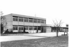 Dorfwiesen 1 (Grundschule, 1973)